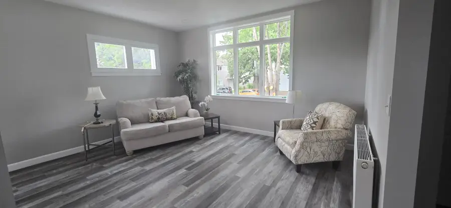 12 Oakley Avenue, Saint Paul, MN 55104 - #3