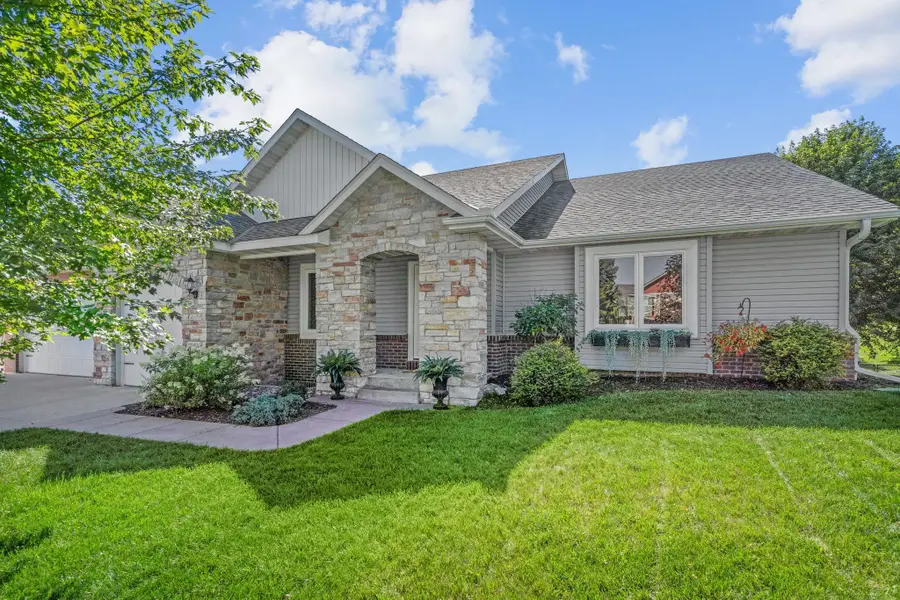 17954 Nixon Court Nw, Elk River, MN 55330 - #2