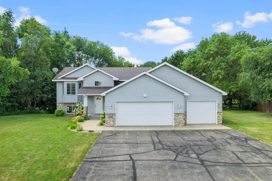 210 Newspaper Run Ne, Kimball, MN 55353 - #2