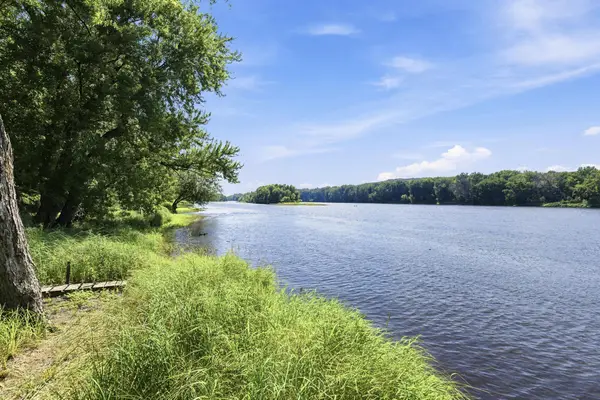 909 N Cascade Street, Osceola, WI 54020