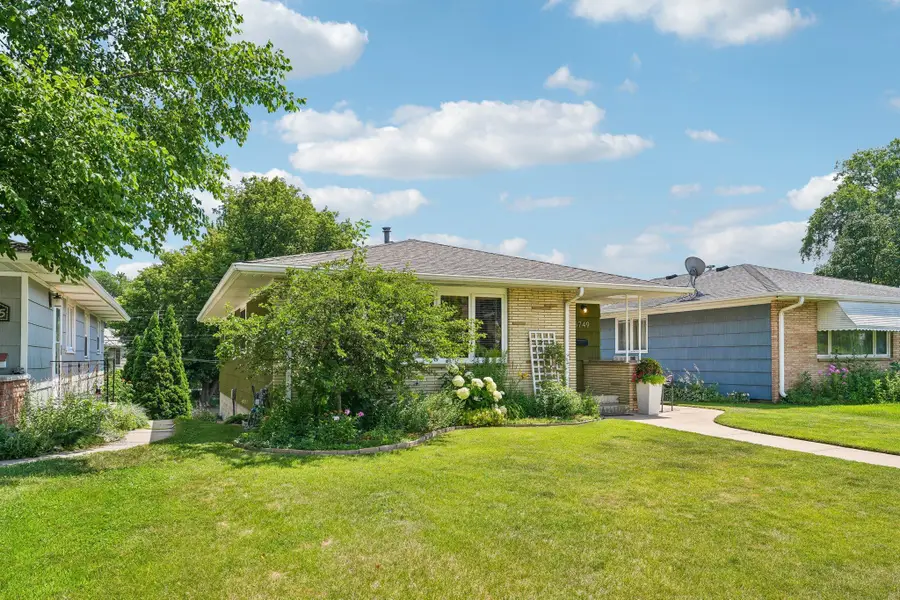 5749 Upton Avenue S, Minneapolis, MN 55410 - #3