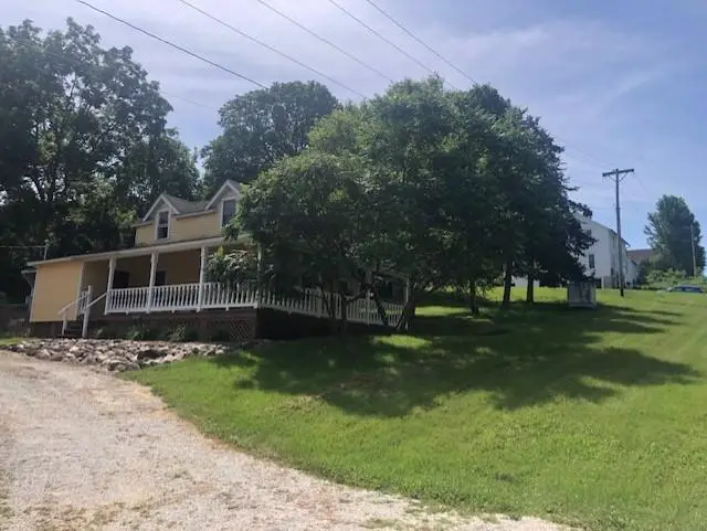 300 Elmwood Street E, Lanesboro, MN 55949 - #2