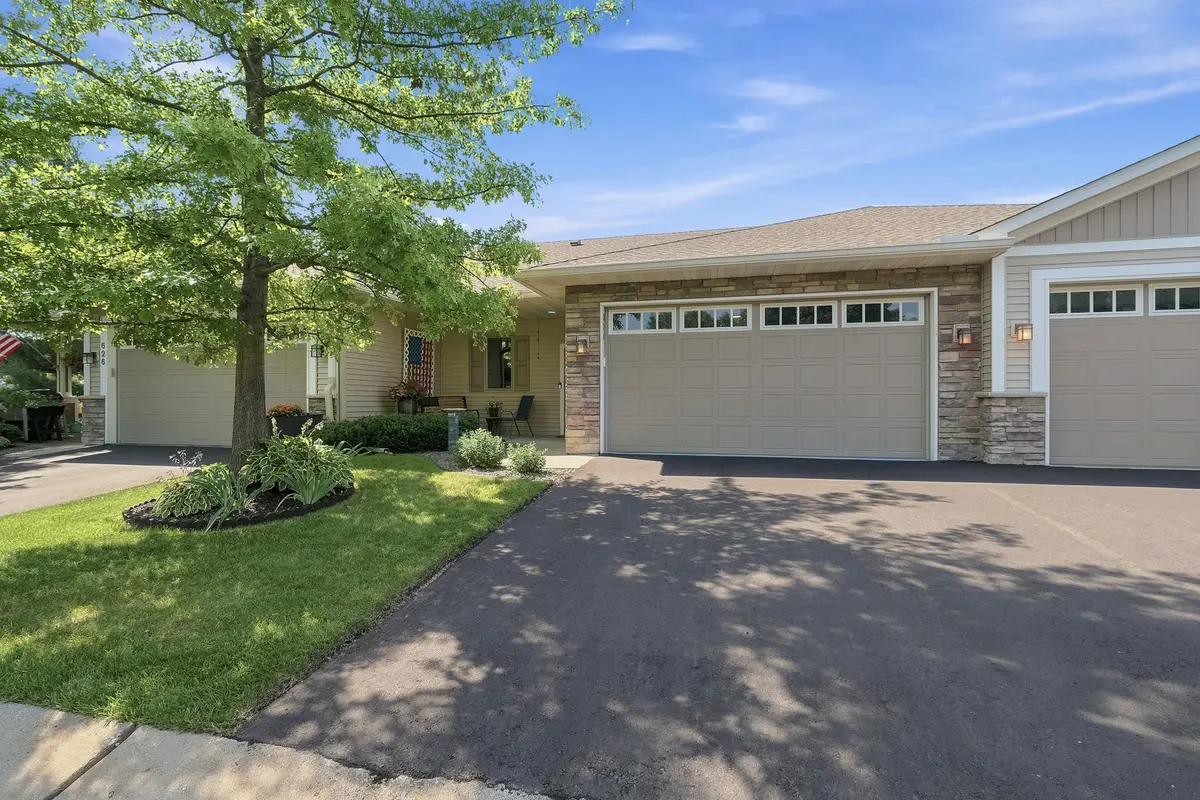 624 Levander Way, South Saint Paul, MN 55075 - #1