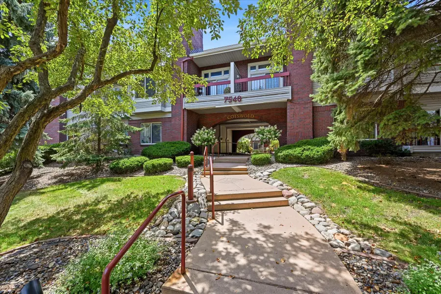 7540 Edinborough Way #1111, Edina, MN 55435 - #2