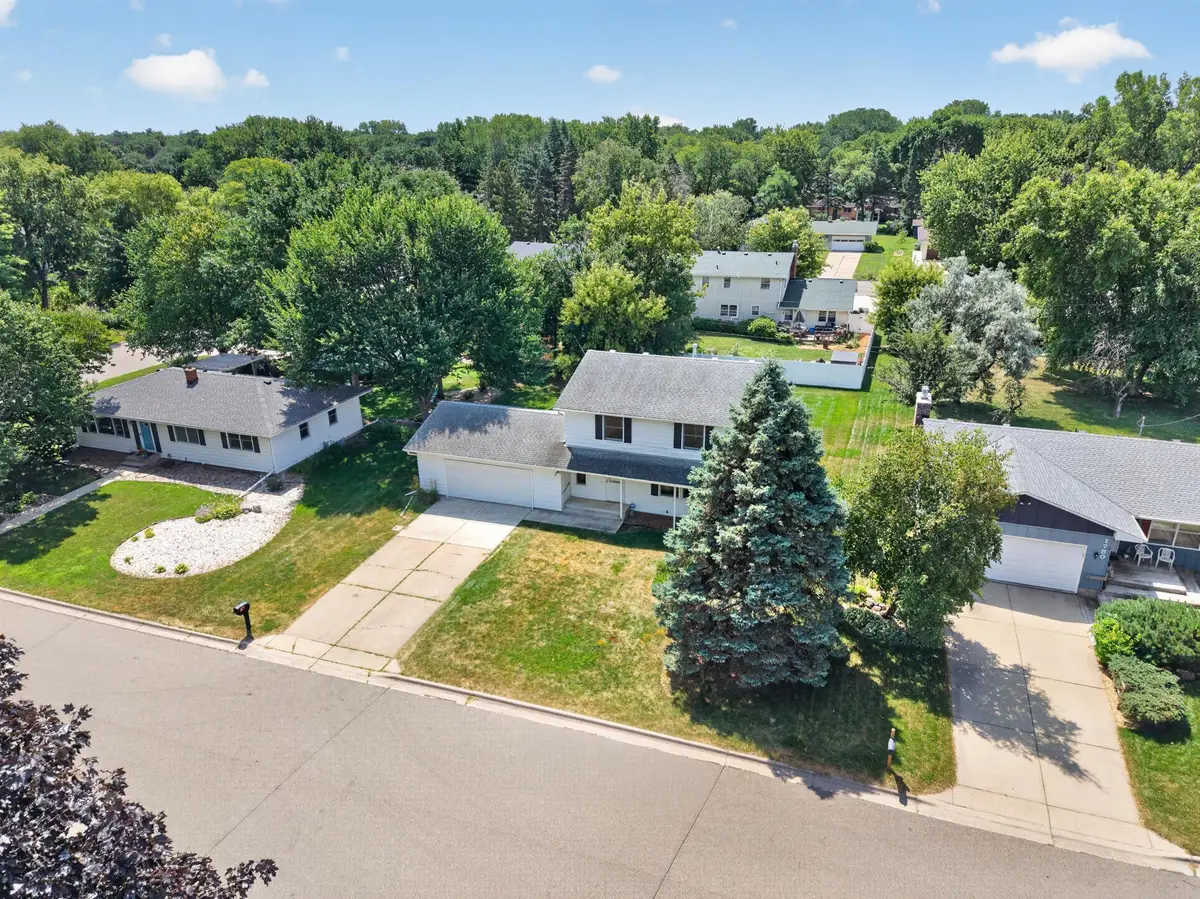 1772 Eldridge Avenue W, Roseville, MN 55113 - #1