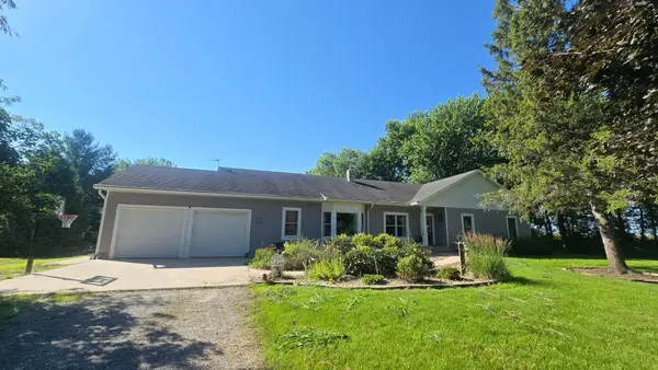 26722 825th Avenue, Hollandale, MN 56045