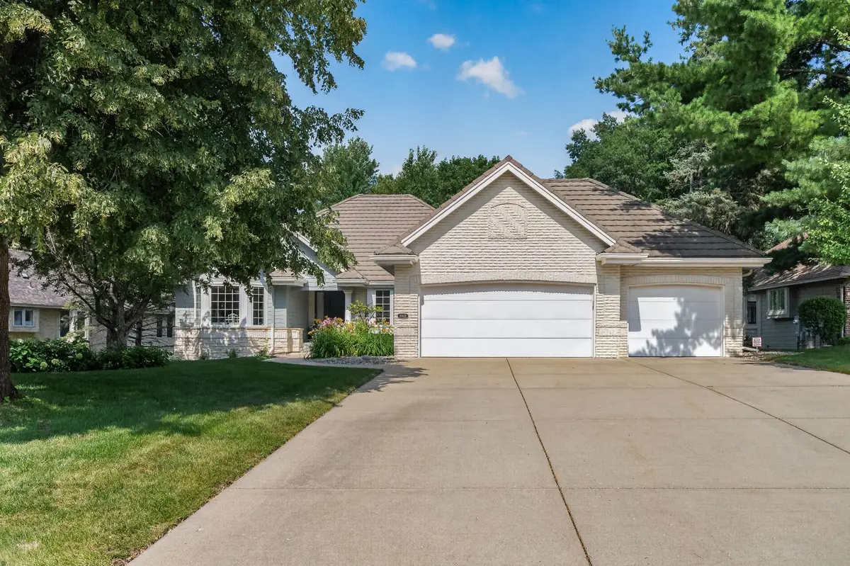 10421 Shelter Grove, Eden Prairie, MN 55347 - #1