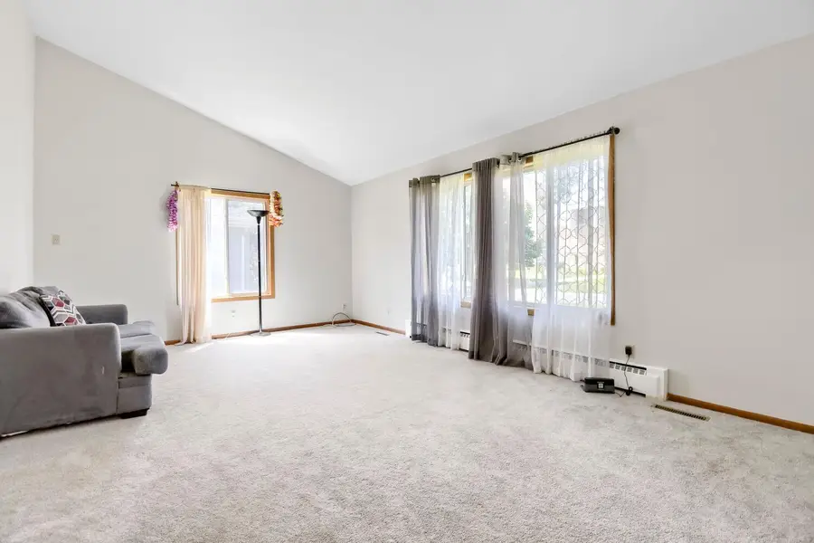 7024 Halifax Avenue N, Brooklyn Center, MN 55429 - #3