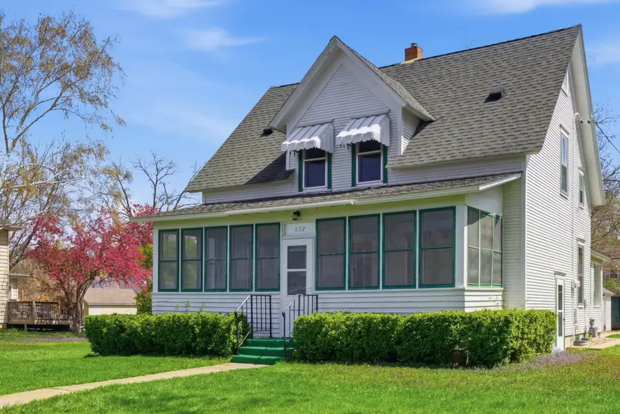 827 7th Avenue Sw, Faribault, MN 55021 - #2
