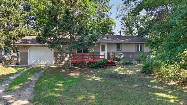 15462 321st Avenue Nw, Princeton, MN 55371