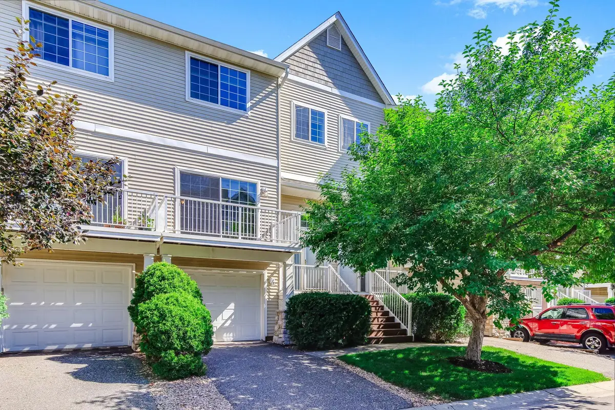428 Willoughby Way W, Minnetonka, MN 55305 - #1