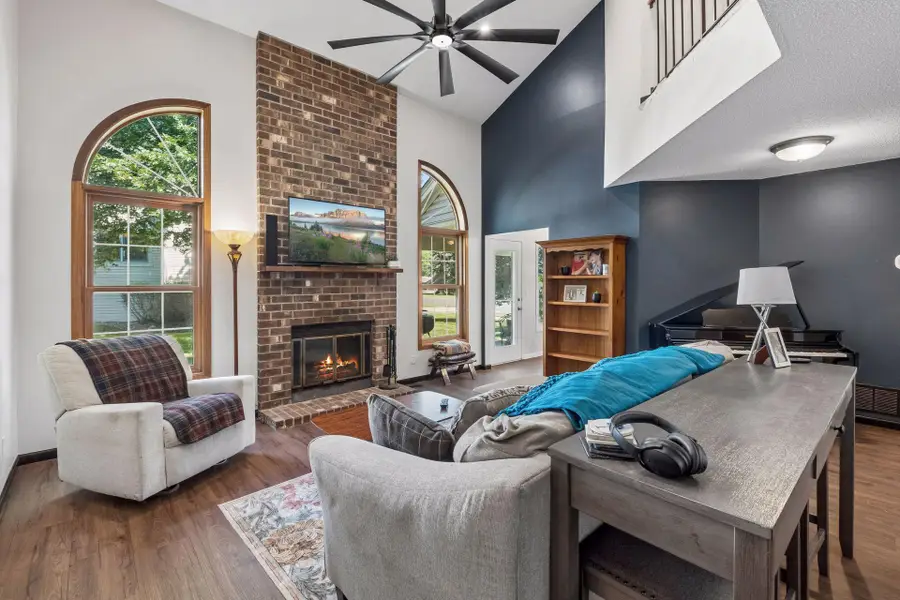11081 Oregon Curve, Bloomington, MN 55438 - #3