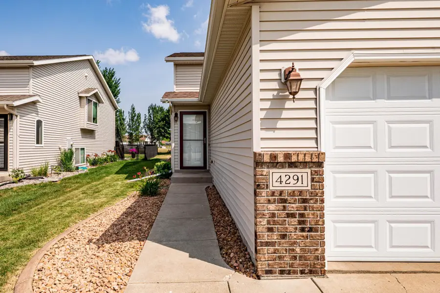 4291 39th Avenue S, Fargo, ND 58104 - #2