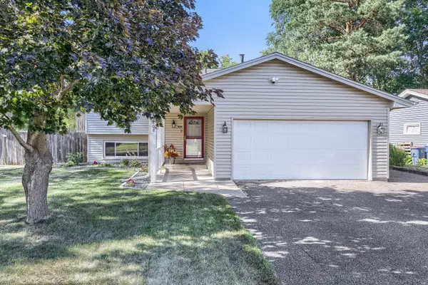 6208 114th Avenue N, Champlin, MN 55316