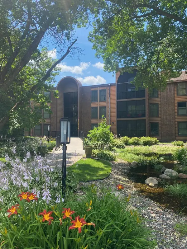 9600 Portland Avenue S #311, Bloomington, MN 55420