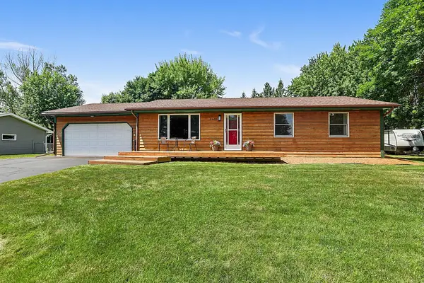 3631 Hillview Lane, Saint Bonifacius, MN 55375