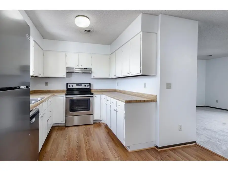 1811 Greenfield Lane Sw #12, Rochester, MN 55902 - #3