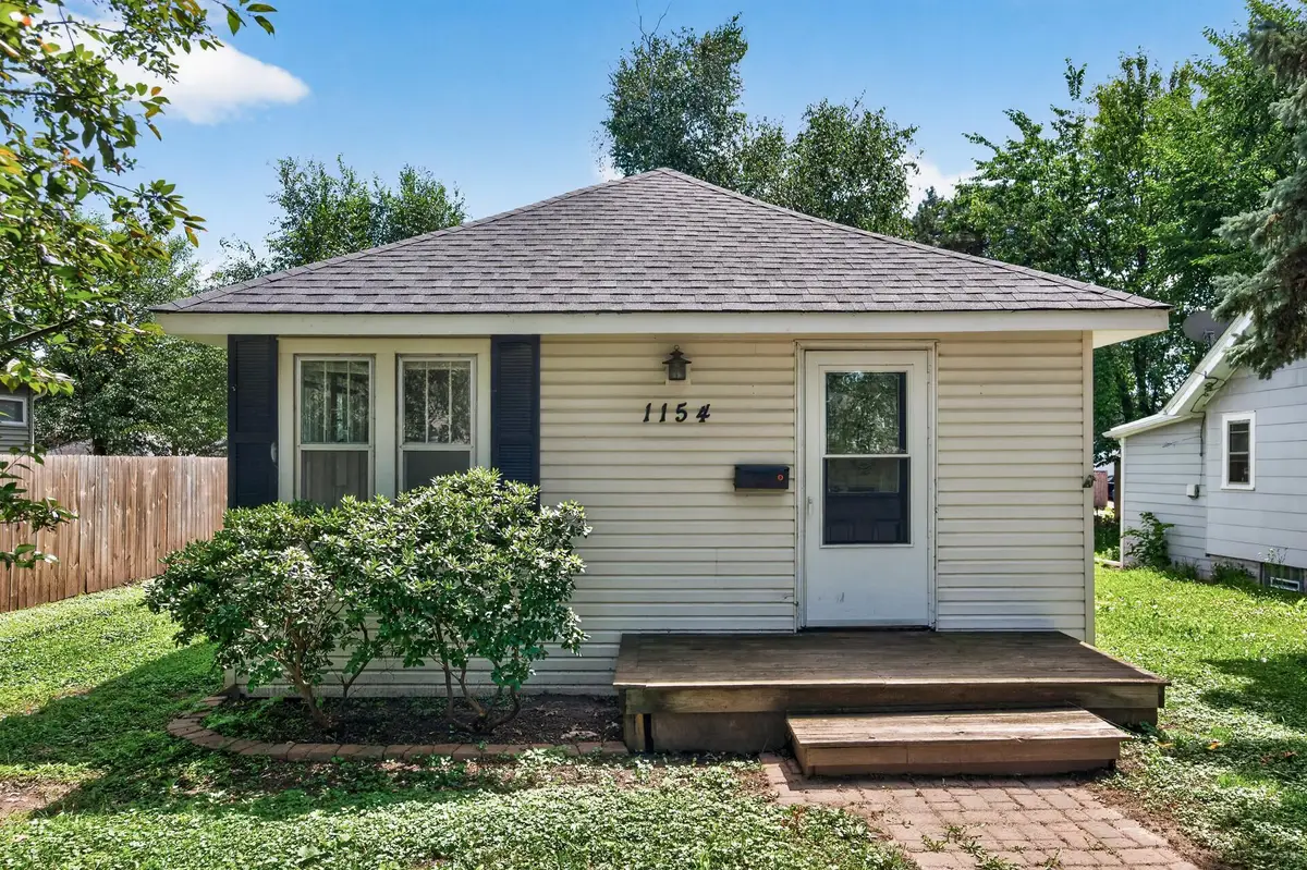 1154 Lawson Avenue E, Saint Paul, MN 55106 - #1