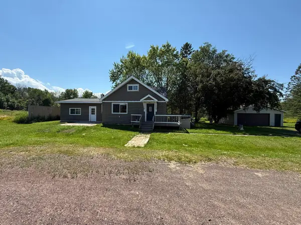 8546 E Spaulding Road, South Range, WI 54874