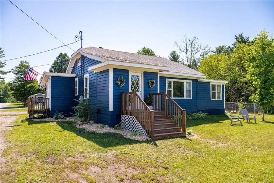 202 Ashland Avenue, Carlton, MN 55718 - #3