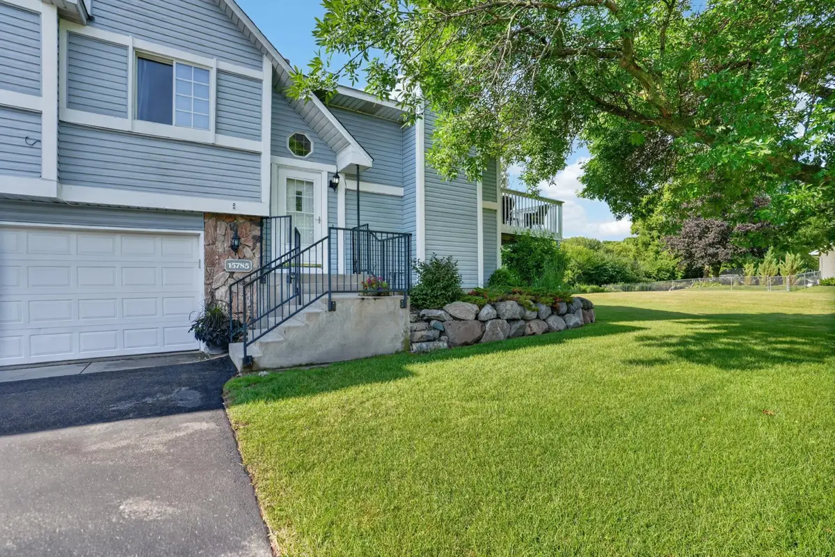 15785 Hannover Path, Apple Valley, MN 55124 - #1