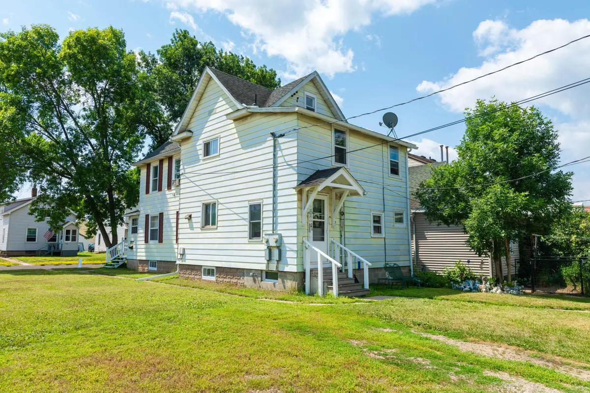 205 4th Street N, Virginia, MN 55792 - #1