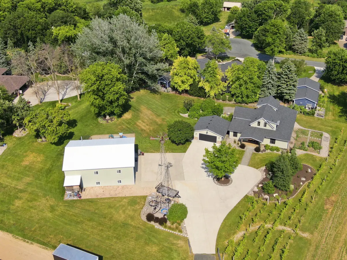 396 Maple Lane Se, New Prague, MN 56071 - #1