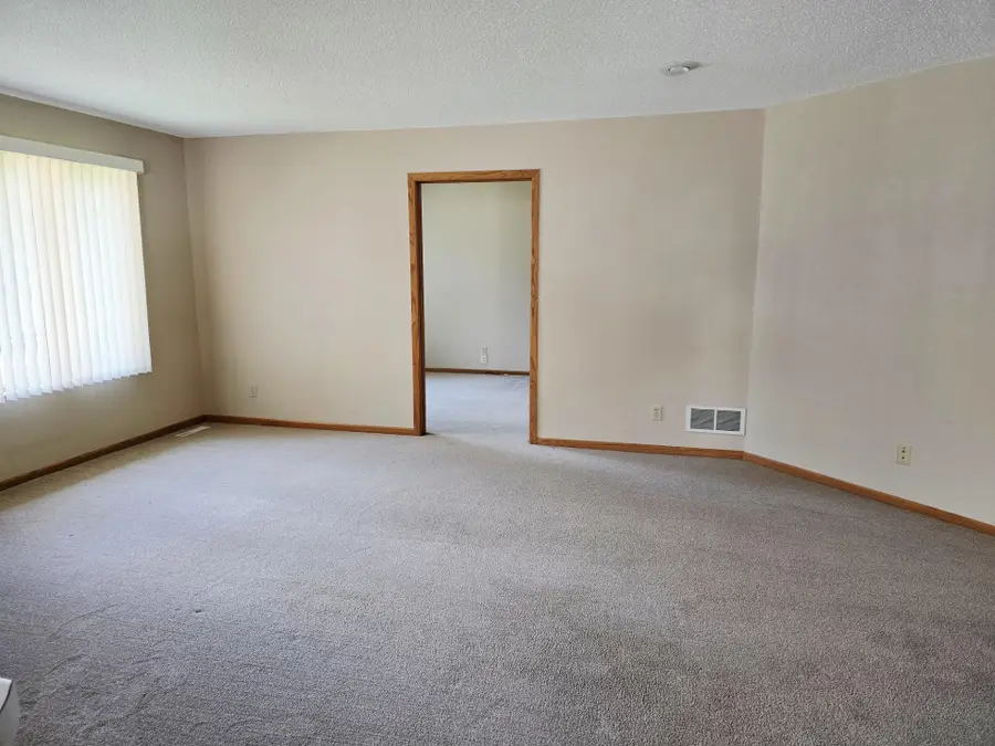 508 6th Avenue Nw, Austin, MN 55912 - #2