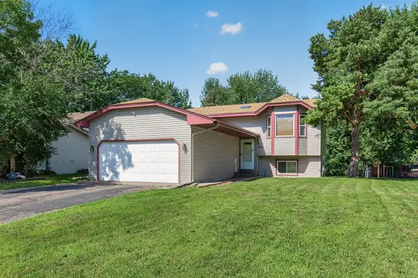 1652 84th Court N, Brooklyn Park, MN 55444