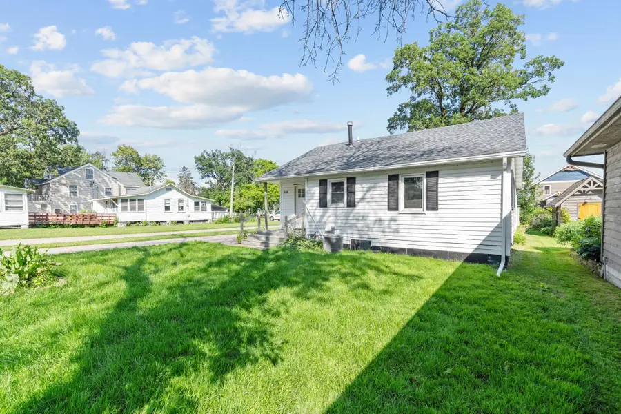 555 N Shore Drive, Forest Lake, MN 55025 - #3