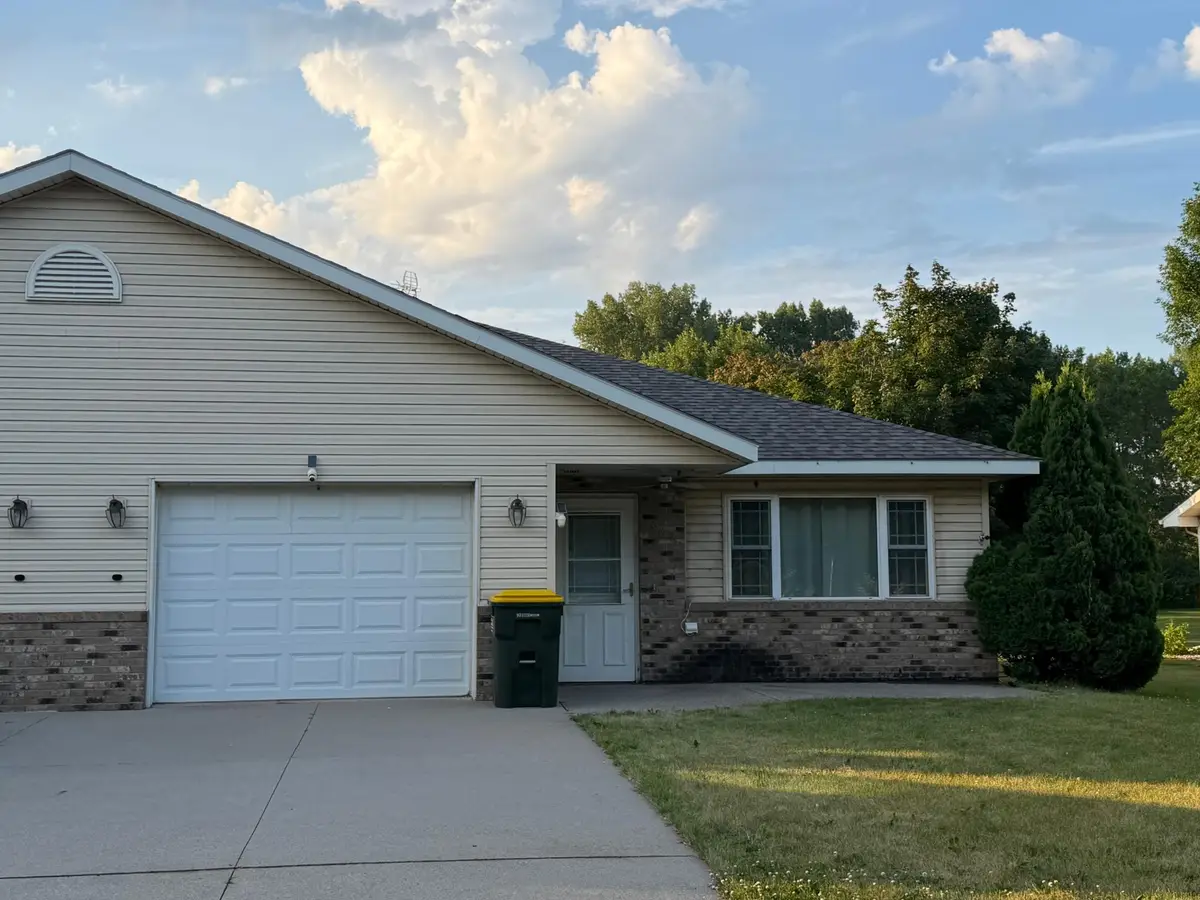904 Mcdermott Avenue, Kandiyohi, MN 56251 - #1