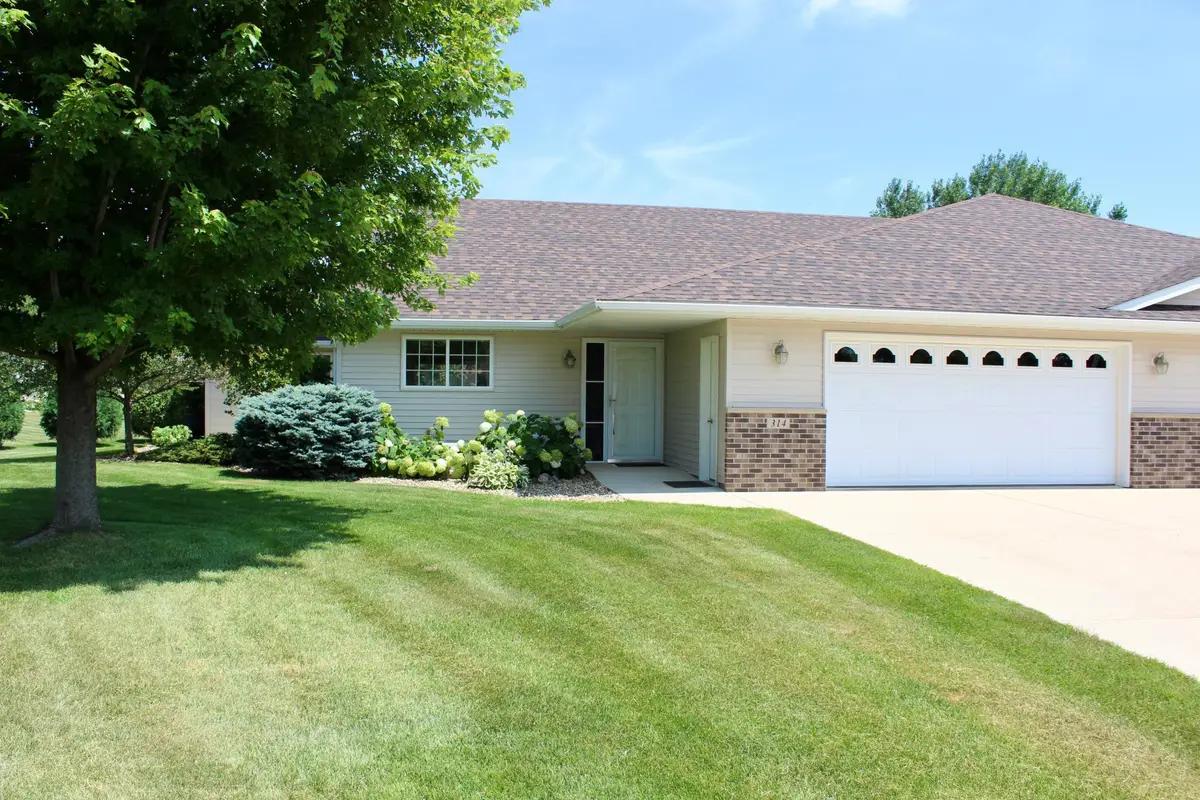 314 5th Circle Sw, Blooming Prairie, MN 55917 - #1