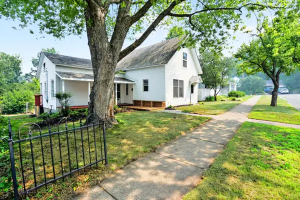 619 Locust Street, Hudson, WI 54016