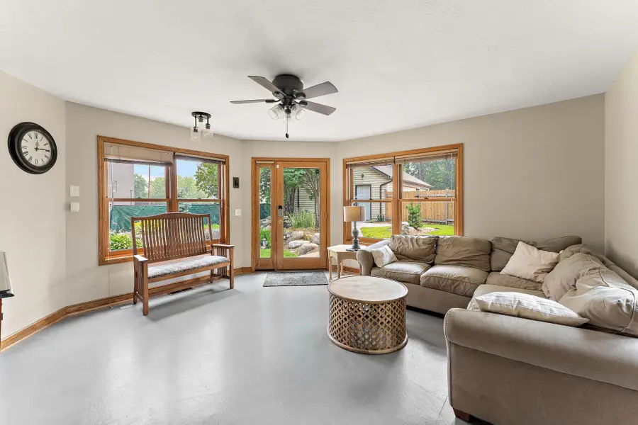 1017 Thomas Avenue S, Minneapolis, MN 55405 - #3