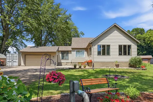 5880 Elder Avenue Nw, Maple Lake, MN 55358