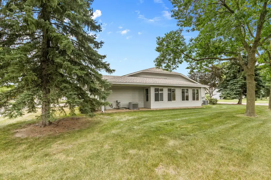 659 Belland Avenue, Vadnais Heights, MN 55127 - #2