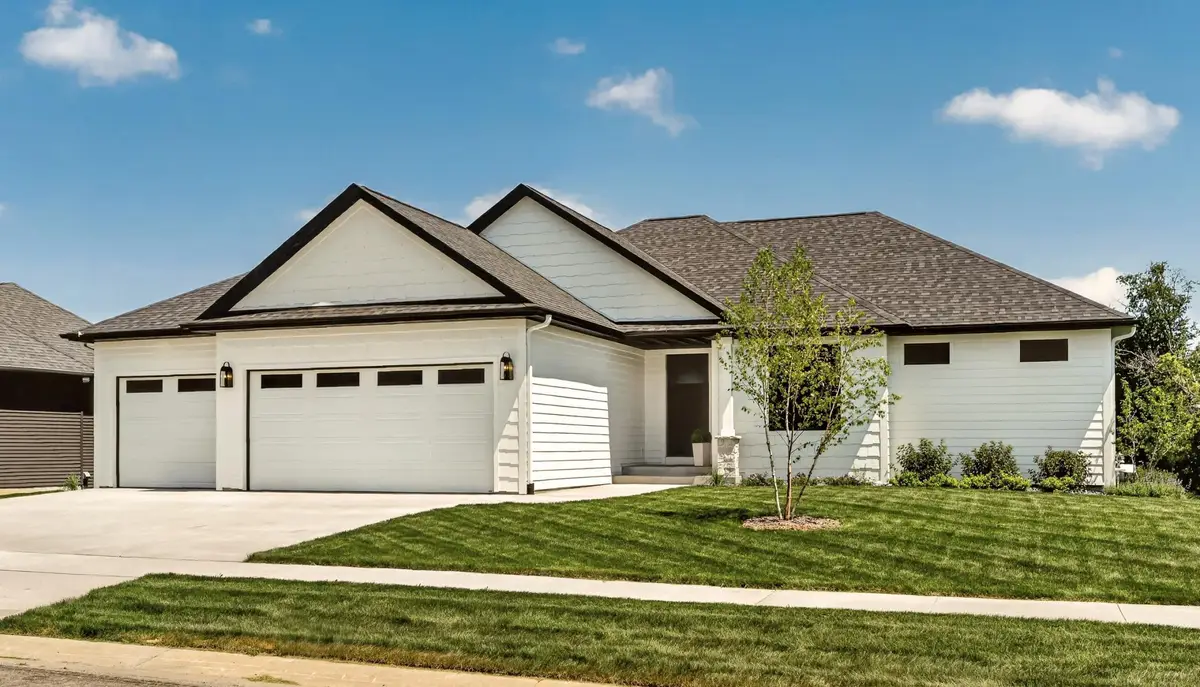 4440 Cassidy Ridge Drive Ne, Rochester, MN 55906 - #1