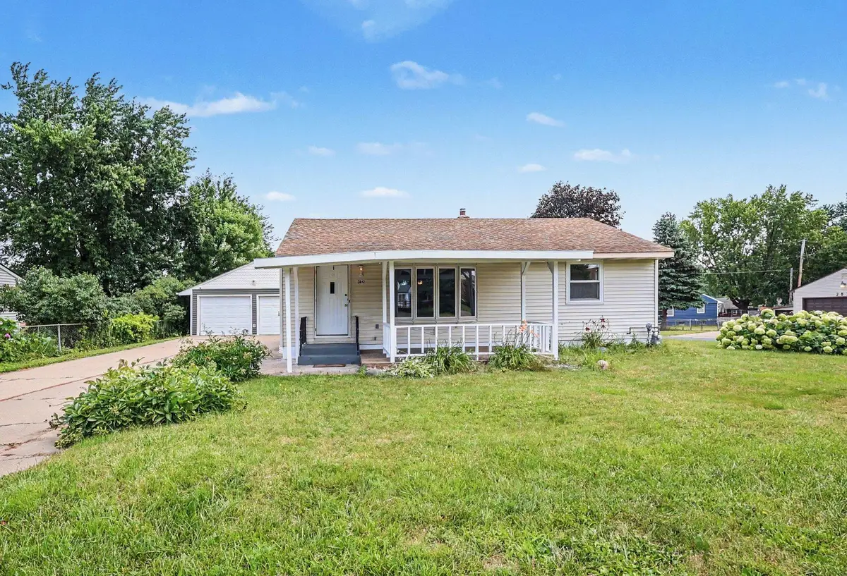 2842 Lexington Avenue S, Eagan, MN 55121 - #1