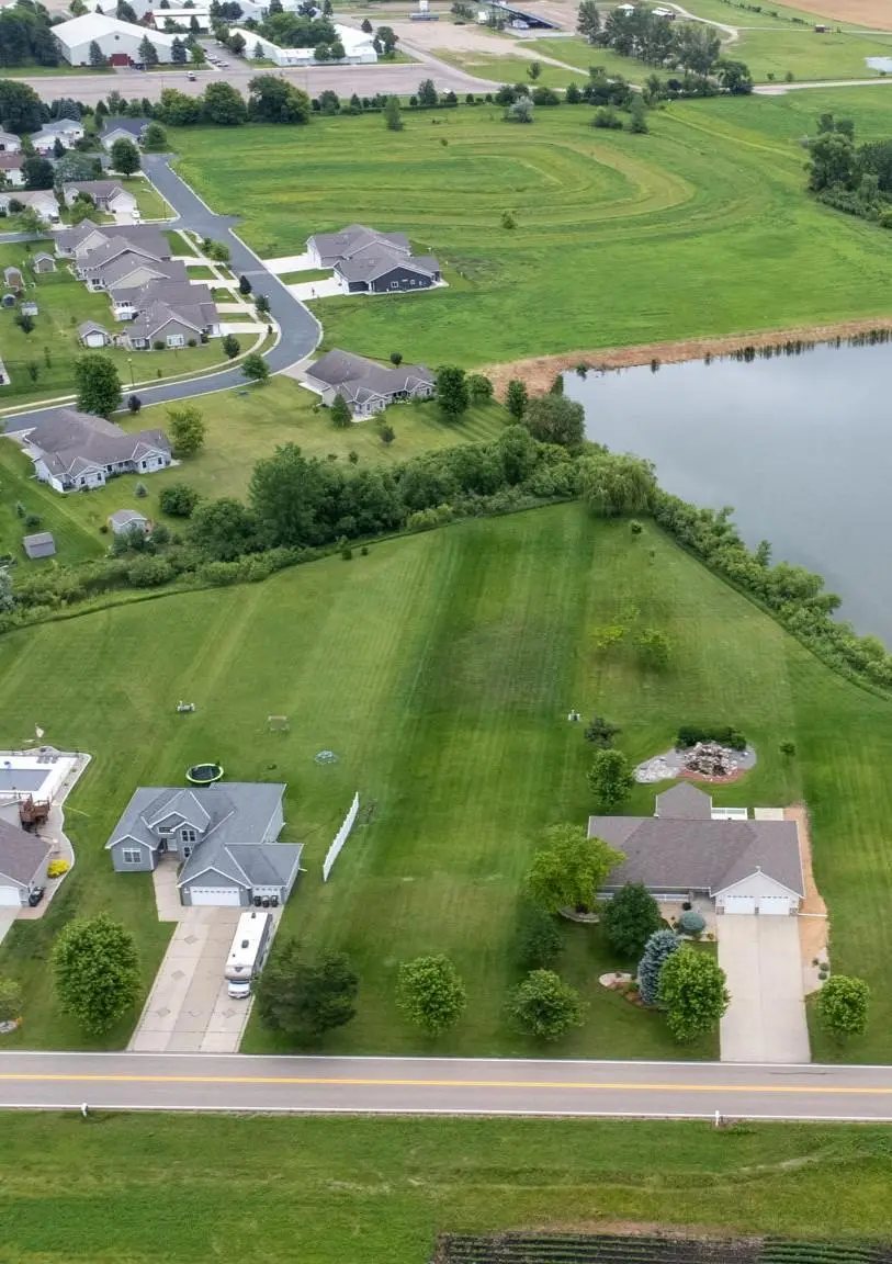 1165 Dale Street Sw, Hutchinson, MN 55350 - #2