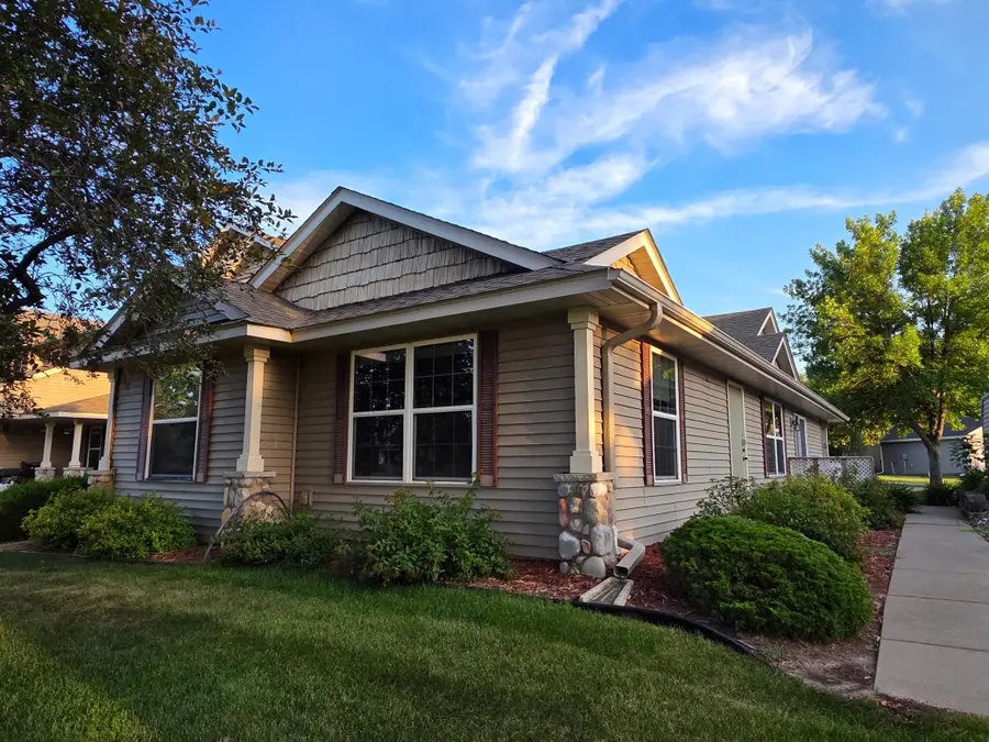 827 Winsome Way Nw, Isanti, MN 55040 - #3