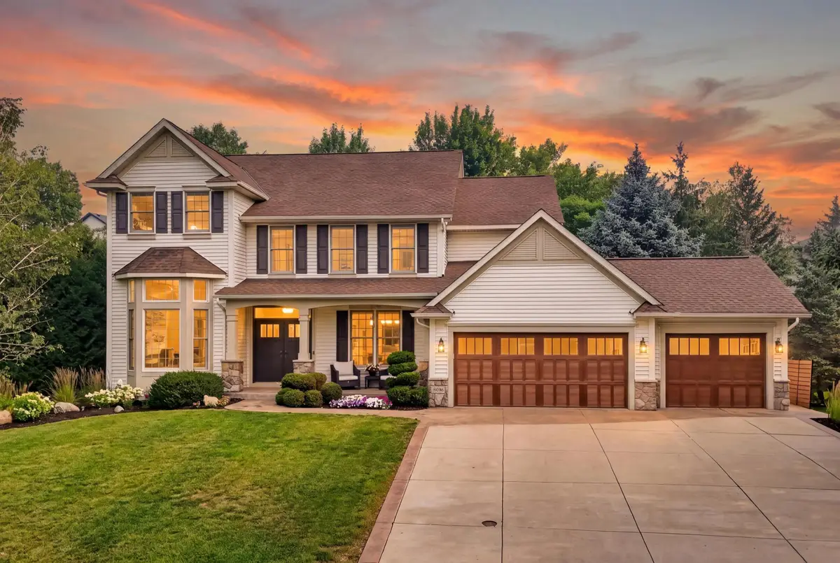 19044 Inndale Drive, Lakeville, MN 55044 - #1