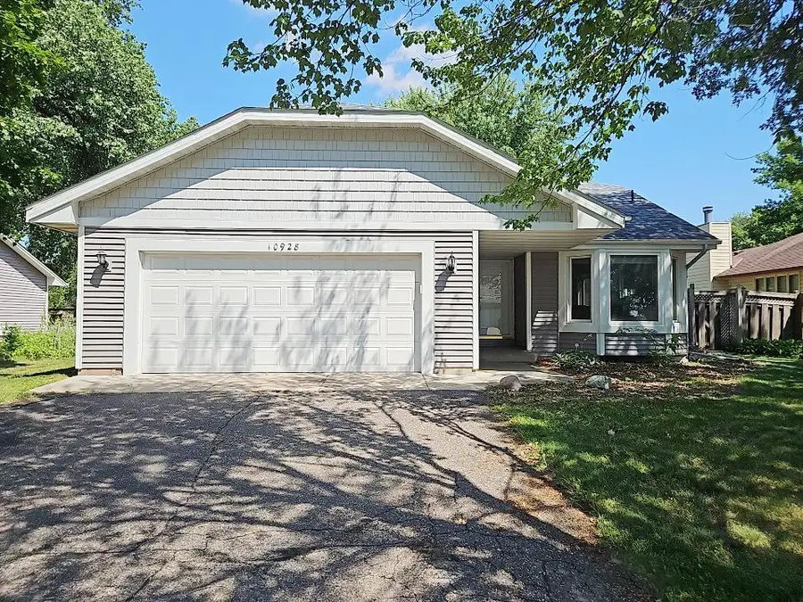 10928 Rhode Island Circle N, Champlin, MN 55316 - #3
