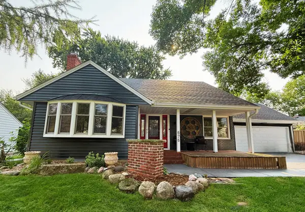 676 Howell Street S, Saint Paul, MN 55116