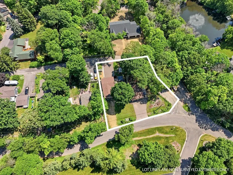 175 Tonka Bay Road, Excelsior, MN 55331 - #3
