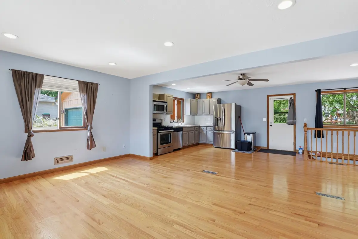 9440 Park Avenue S, Bloomington, MN 55420 - #1