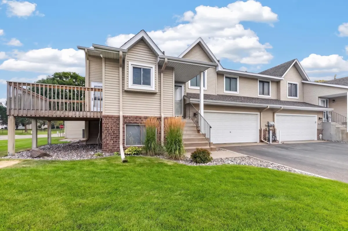 9313 Loch Lomond Lane, Brooklyn Park, MN 55443 - #1