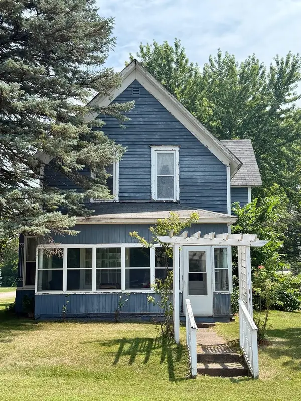 43687 Gates Avenue, Harris, MN 55032
