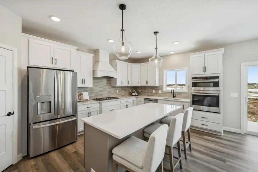 941 Kepler Avenue Ne, Hanover, MN 55341 - #2