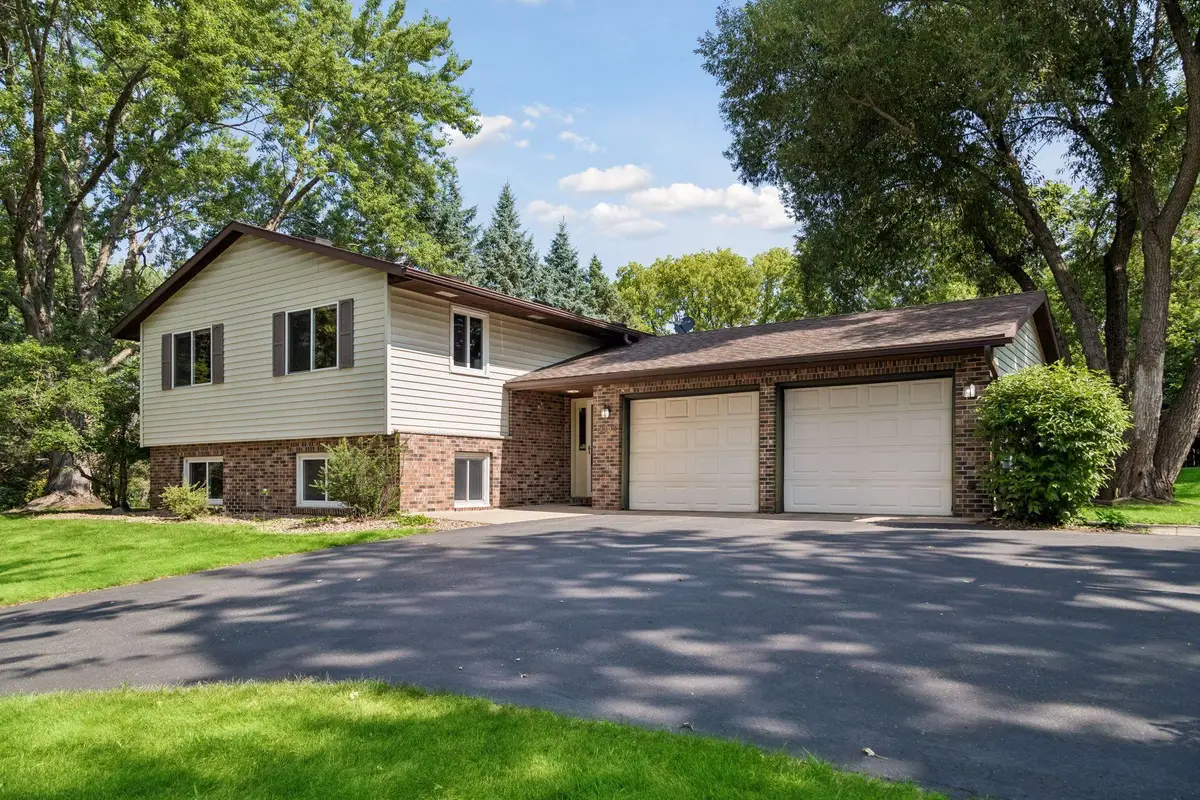 18208 Ginavale Lane, Eden Prairie, MN 55346 - #1
