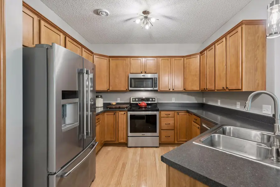 11025 Oak Grove Circle #C, Woodbury, MN 55129 - #2